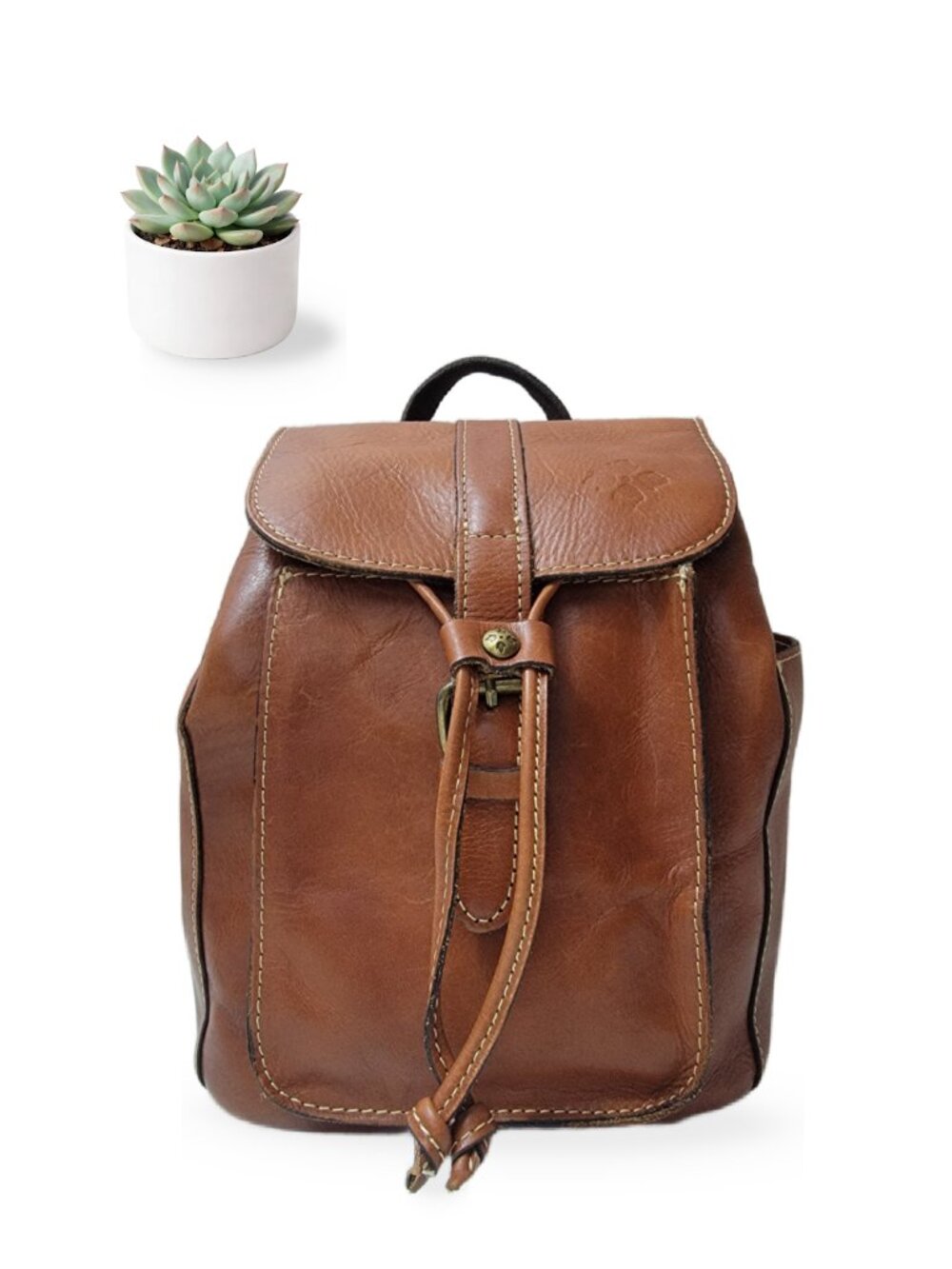 Patricia Nash Casape Tan Leather Backpack Drawstring Flap Brass Hardware Purse